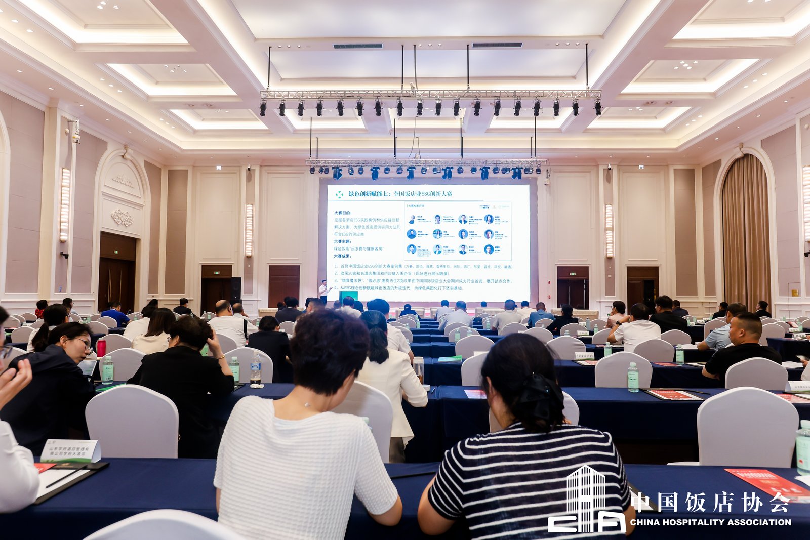 2_1600_3000_gif (1).jpg